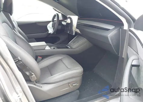 2026 Tesla Model Y Premium Rear-Wheel Drive/Standard Rear-Wheel Drive из США, поврежденный, VIN 7SAYGDED4TF387033